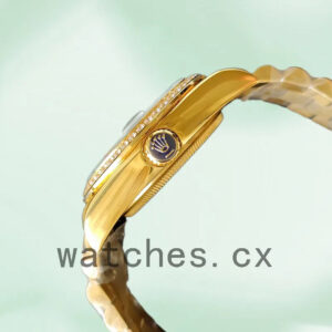 Rolex Day-Date Men’s 36mm 118348 Automatic Champagne Dial Replica Watches