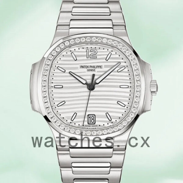 Patek Philippe Nautilus Ladies 7118/1200A-010 32mm White Dial Replica Watches