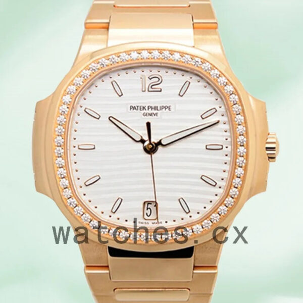 Patek Philippe Nautilus 7118/1200R-001 32mm Ladies Quartz Replica Watches