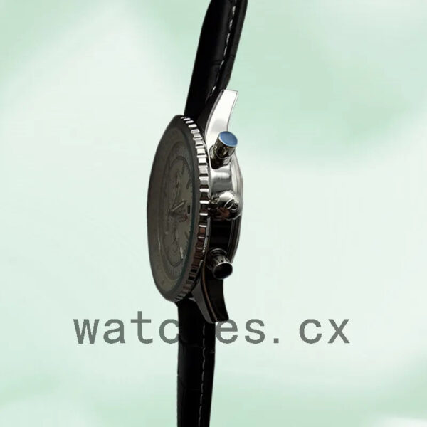 Breitling Navitimer Men’s 46mm A24322 Strap Silver-tone Replica Watches - Image 3