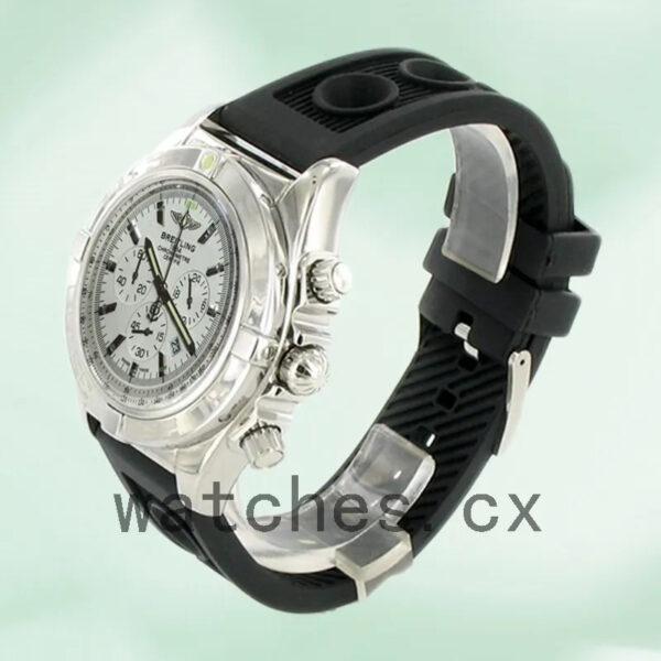 Breitling Chronomat 44 43mm Men’s ChronomatW003 White Dial Quartz/Automatic Replica Watches