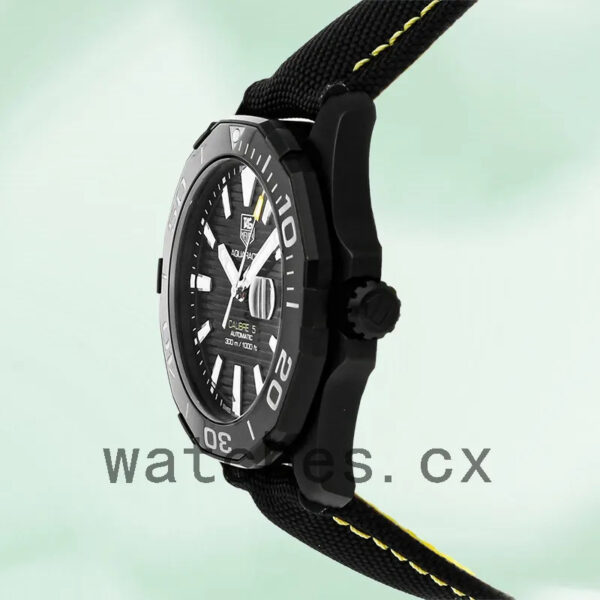 Tag Heuer Aquaracer Men 43mm WAY218A.FC6362 Black Dial - Image 4