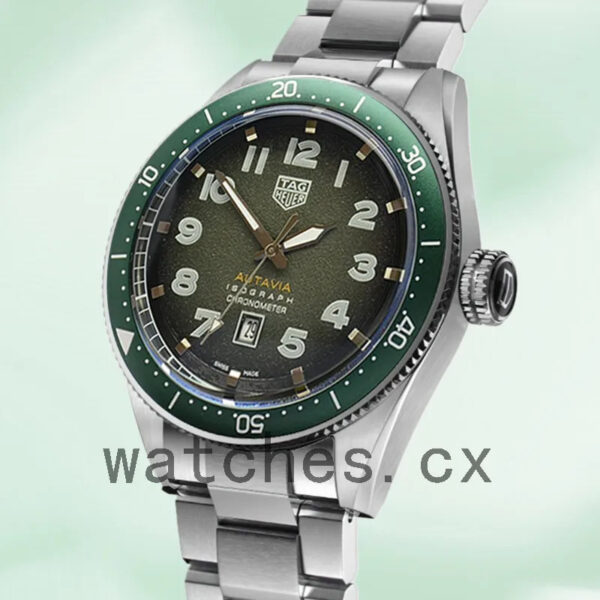 Tag Heuer Autavia 43mm WBE5114-002 Men Bracelet Silver-tone - Image 3