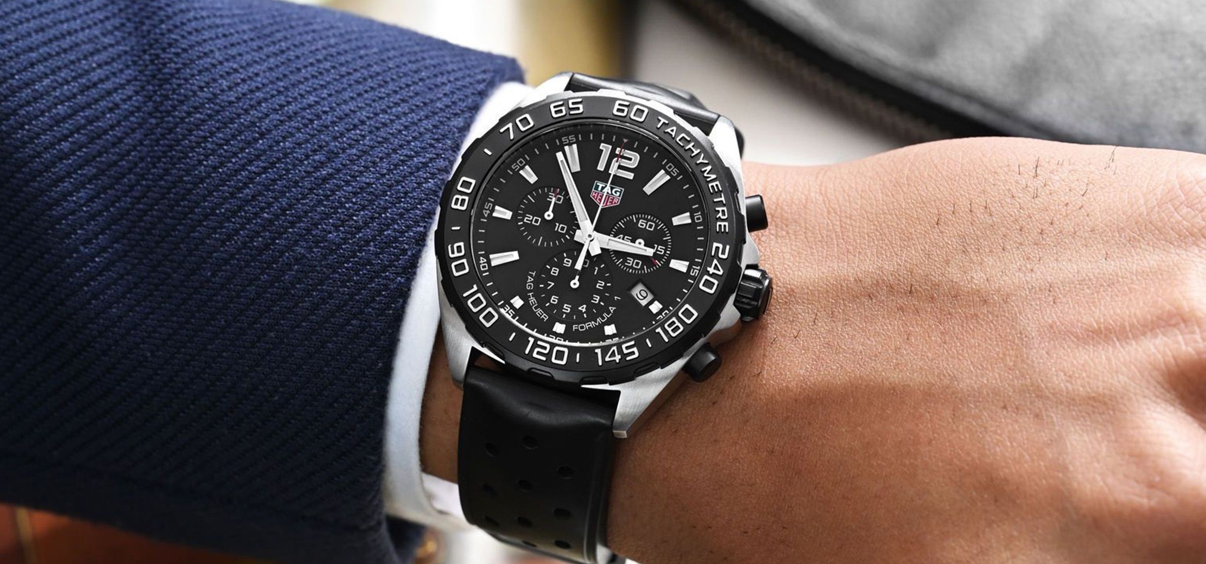 How to identify a genuine TAG Heuer Carrera Chronograph versus 1:1 Super Clone?