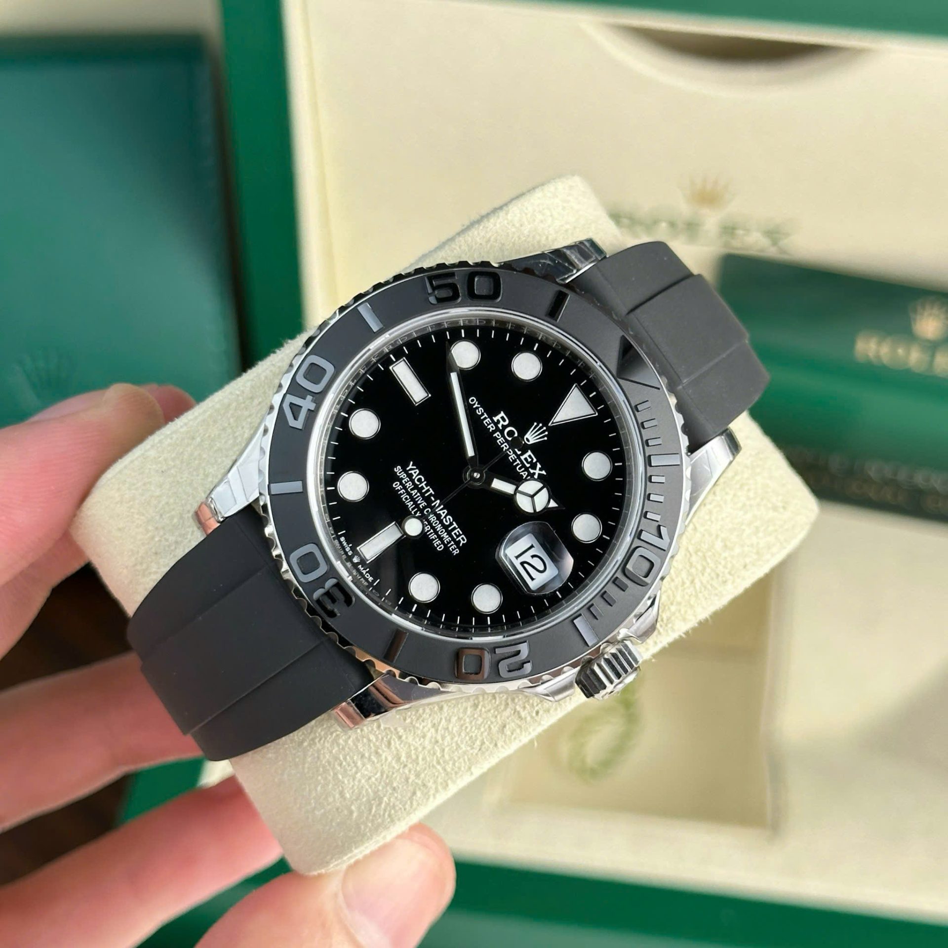 Identification of quality in Rolex Yacht Master Replica 42mm